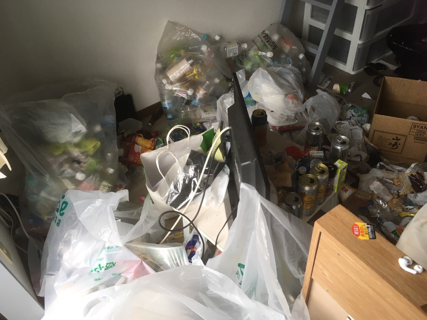 【葛飾区】ゴミ屋敷の片付け事例｜4〜5年放置された部屋を完全撤去｜遺品整理・大量ゴミ処分対応